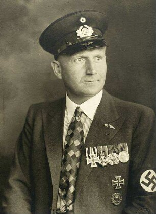 Hölzlin, Friedrich; Leutnant, geboren am 04.12.1890 in Waibstadt