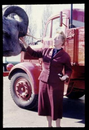 Frieda Krone-Sembach 27.4.58.