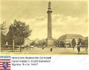 Darmstadt, Luisenplatz mit Ludwigssäule