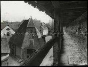 Weißer Turm mit Judentanzhaus in Rothenburg ob der Tauber