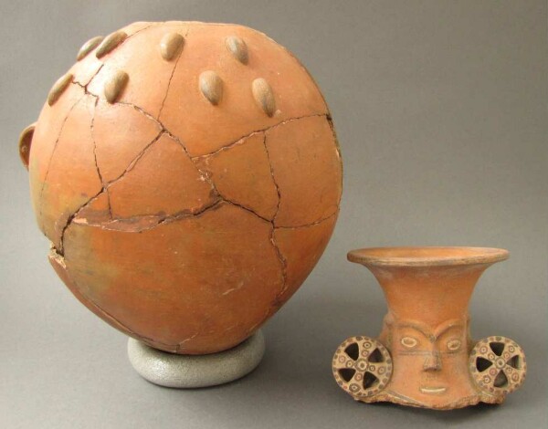 Clay vessel