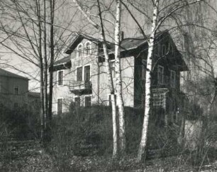 Radebeul, Paradiesstraße 1. Villa (um 1875). Gartenansicht