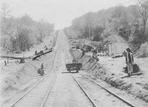 Seilstreckenbahn in Hinterindien : Technikgeschichte | Maschinenbau | Verkehrswesen | Eissenbahnwesen | Kleinbahnen (Lokomotiven und Wagen)