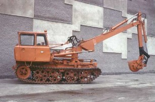 Grabenräummaschine D-490 M oder MR 9
