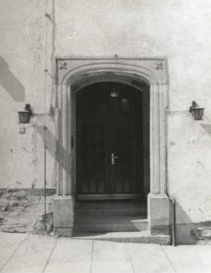 Annaberg-Buchholz, Große Kirchgasse 16. Erzgebirgsmuseum. Portal