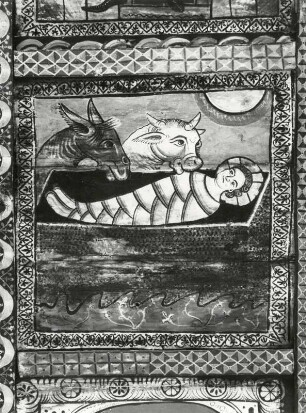 Detail der vollständig bemalten Holzdecke in der Kirche St. Martin