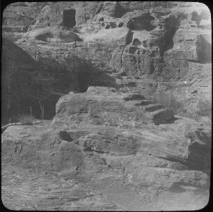 Altar Nr. 527 i (me'esara) [Petra]