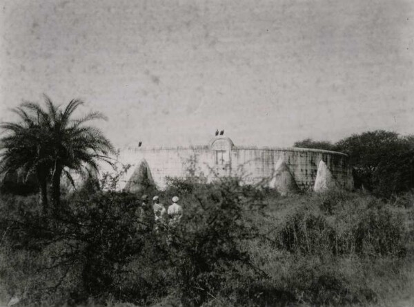 Surat, great tower of silence