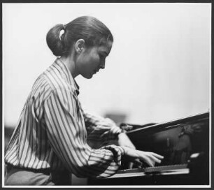 Pamela Mia Paul : Portrait der Pianistin Pamela Mia Paul in der Staatsoper Berlin