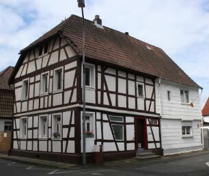 Fachwerkdoppelwohnhaus; Hainburg, Sackgasse 2, Sackgasse 4