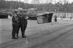 Verabschiedung des aufgelösten Fernmeldebataillons 775 in der Mackensen-Kaserne