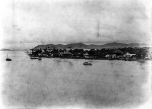 Bucht von Santos : Blick auf die Bucht vor Santos mit Schiffen