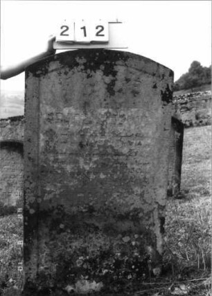 Grabstein 212