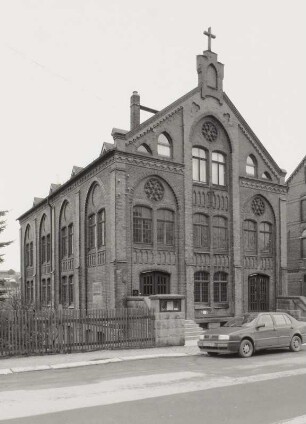 Netzschkau, Zionskirche : Netzschkau. Zionskirche (1898?), Plauener Straße 25. Straßenansicht