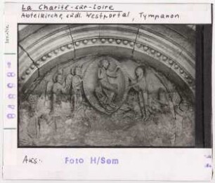La-Charité-sur-Loire: Abteikirche, südliches Westportal, Tympanon