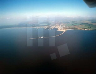Fährhafen Sassnitz auf Rügen : Blickrichtung Nordwesten