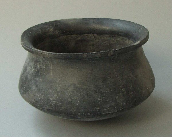 Clay vessel