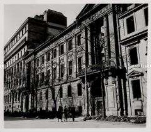 Berlin, Behrenstraße im Zuge der Markgrafenstraße, Alte Häuser