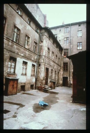 Diapositiv: Dresdener Str. 12, 1982