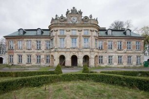 Schloss, Szczekociny, Polen