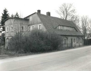 Ebersbach-Neugersdorf, Wiesenstraße 4. Wohnhaus (um 1850)