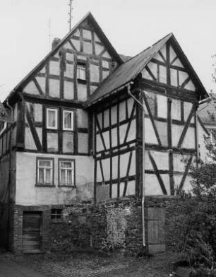 Mengerskirchen, Am Funkenberg 4