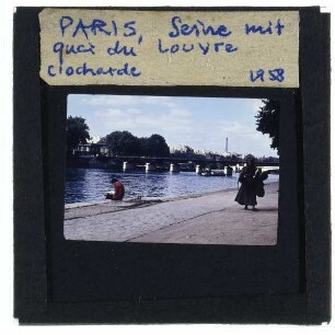 Seine,Paris, Quai du Louvre