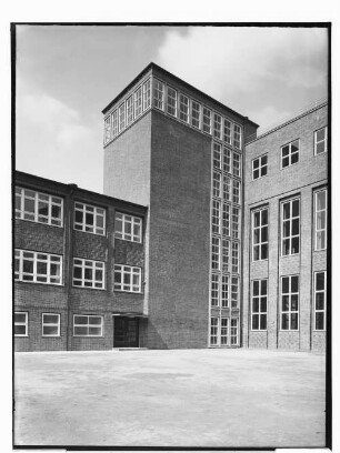 Schule Bergedorf [Luisenschule] (Hamburg-Bergedorf): Teilansicht : SchumacherWV Nr. 296