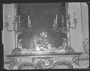 Potsdam, Neues Palais, Oberes Fürstenquartier, Oberes Konzertzimmer, R.: 260, Ostwand, Spiegel.