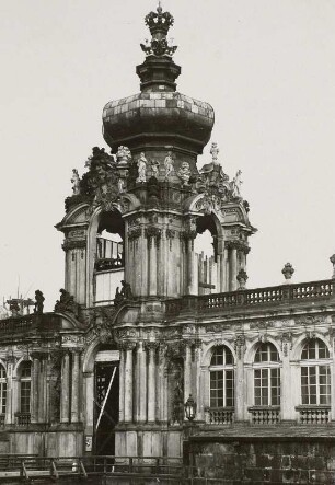 Dresden-Altstadt. Zwinger. Kronentor