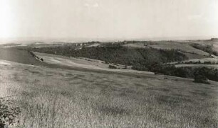 Kreischaer Becken. Blick von Babisnau über den Lockwitzgrund mit Rügers Fabrik und Hummelmühle