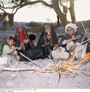 Familie am Feuer - Sinai - Familie Salem
