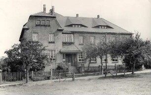 Schule in Soculahora : Sokolčanska šula