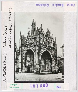 Alençon: Notre Dame, Vorhalle