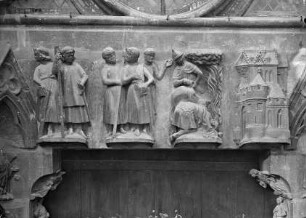 Nördliches Westportal — Türsturz: Sturz des Paulus