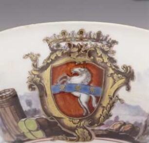 Koppchen und Unterschale mit Wappen Cavalli und Hafenszene — Koppchen