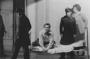 Szenenbilder aus "Joe Hill", Oper von Alan Bush mit Libretto von Barrie Stavis. Deutsche Staatsoper Berlin, Probe 20.09.1970 und Uraufführung 29.09.1970