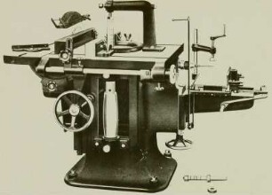 Fräsmaschine mit Kreissäge