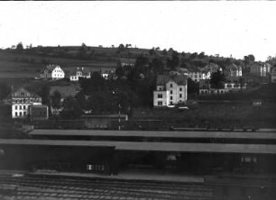 Annaberg-Buchholz-Cunersdorf. Ortsteilansicht von Cunersdorf. Blick über die Bahnanlage