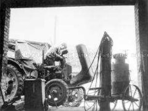 Reparaturstützpunkt der Traktorenbrigade der LPG Krien (Kr. Anklam)