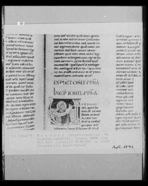 Ms. 1, Goderannus-Bibel, fol. 262, Initiale V, Prophet mit Schriftband