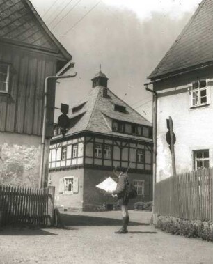 Geising, Hauptstraße 25. Rathaus und Sparkasse (1908-1910, H. Gerlach)