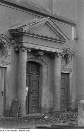 Portal der Paulinerkirche