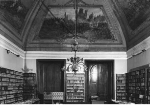 Palazzo Salviati, Bibliothek