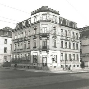 Dresden-Pieschen, Großenhainer Straße 144. Wohnhaus mit Eckladen (um 1895). Eckansicht