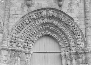 Westportal, Archivolten