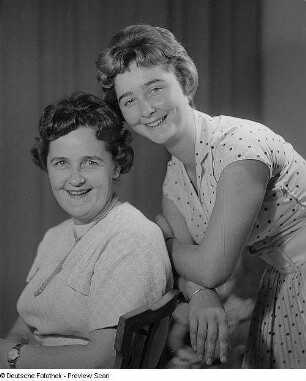 Doppelporträt zweier Frauen