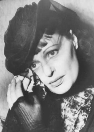 Hamburg. Deutsches Schauspielhaus - Haus Altona. Die Schauspielerin Gisela von Collande (1915-1960) in der Rolle der Polly im Stück"Die Dreigroschenoper" von Bertolt Brecht 1946.