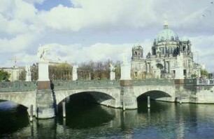 Schloßbrücke Berlin- Mitte