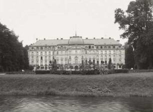 Schloss Donaueschingen : Donaueschingen, Schloss, Ansicht über die Brigach
